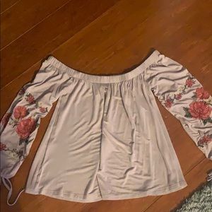 American eagle off the shoulder top